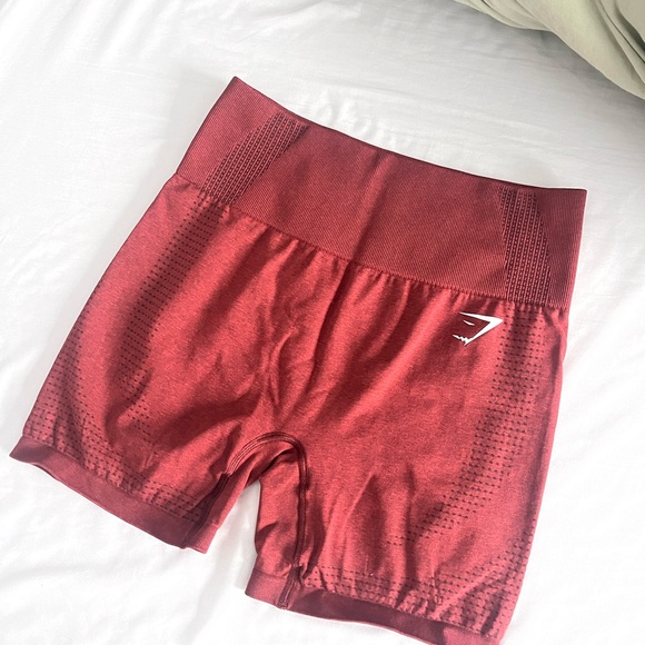 Gymshark Vital Seamless 2.0 Shorts - Picture 2 of 6